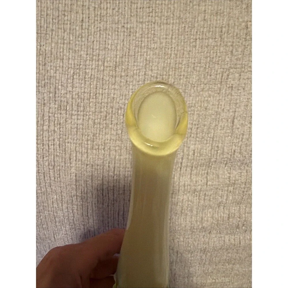 Fenton product glass